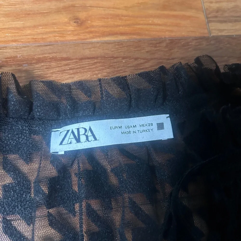 Zara Houndstooth Blouse Sheer Long Sleeve Top Black Semi-Formal‎ Medium